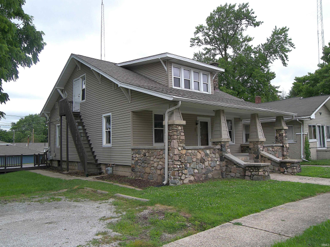 Listing Image 3