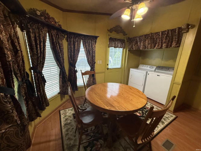 Listing Image 25
