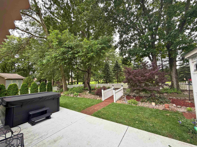 Listing Image 24