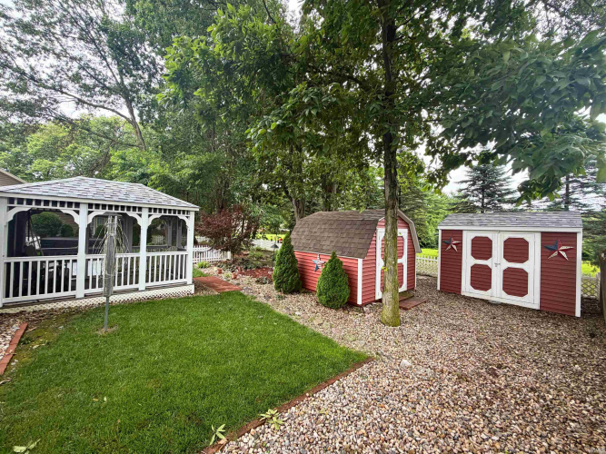 Listing Image 25