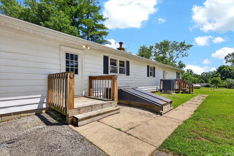 Listing Image 25