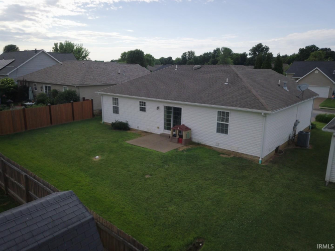 Listing Image 17