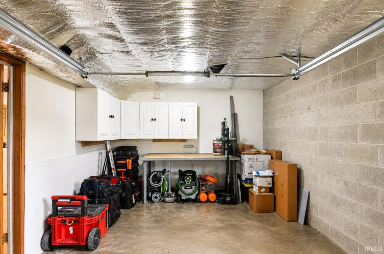 Listing Image 18
