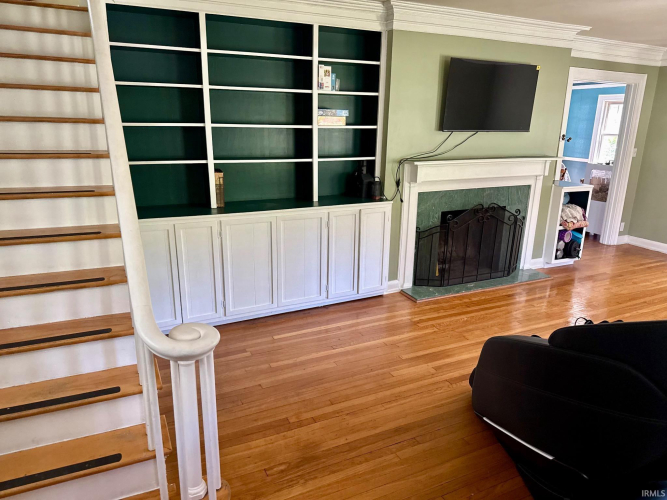 Listing Image 15