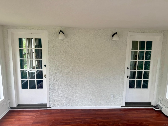 Listing Image 28