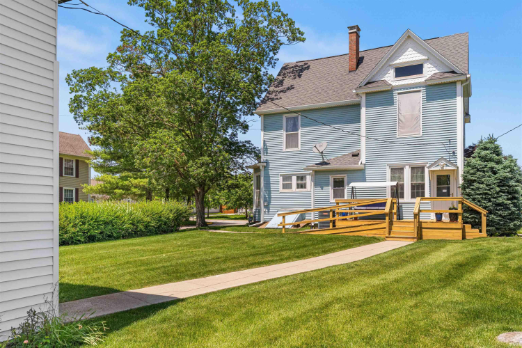 Listing Image 23