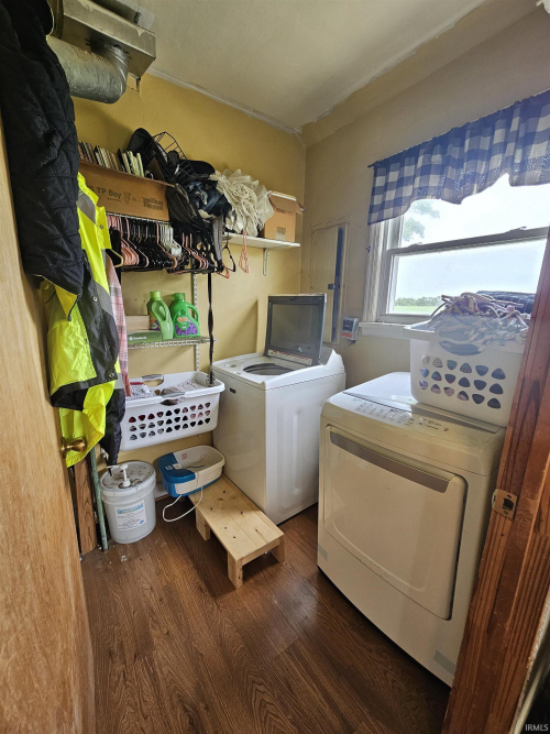 Listing Image 15