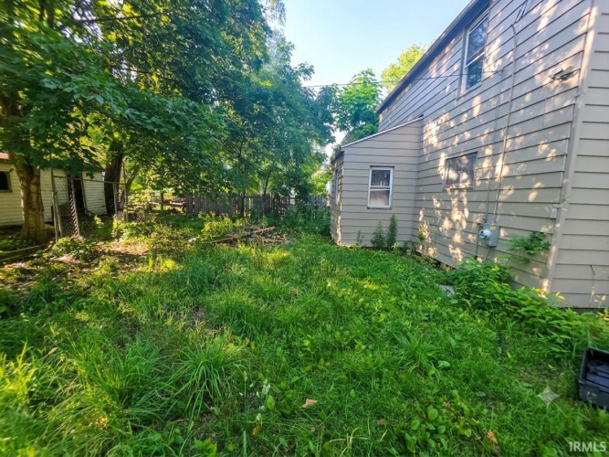 Listing Image 19