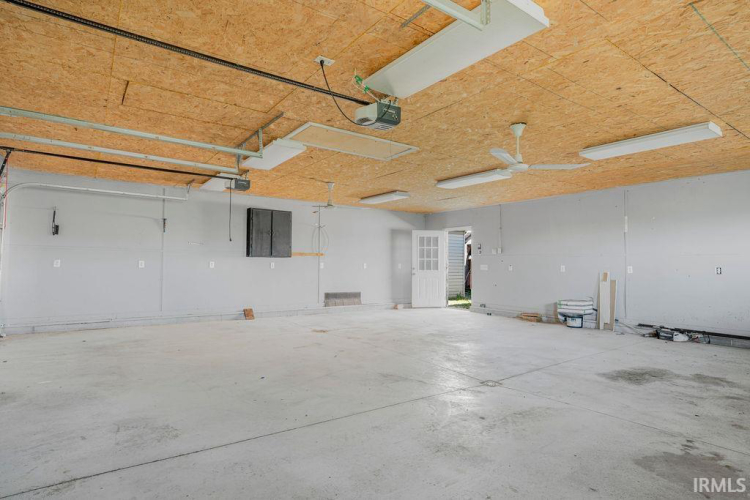 Listing Image 30