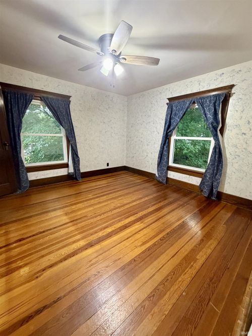 Listing Image 23