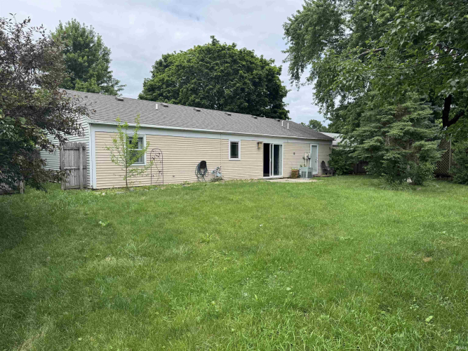 Listing Image 8