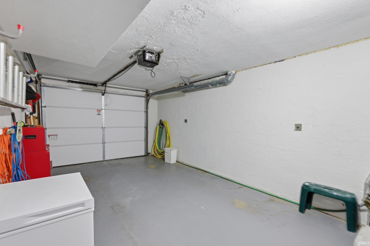 Listing Image 26