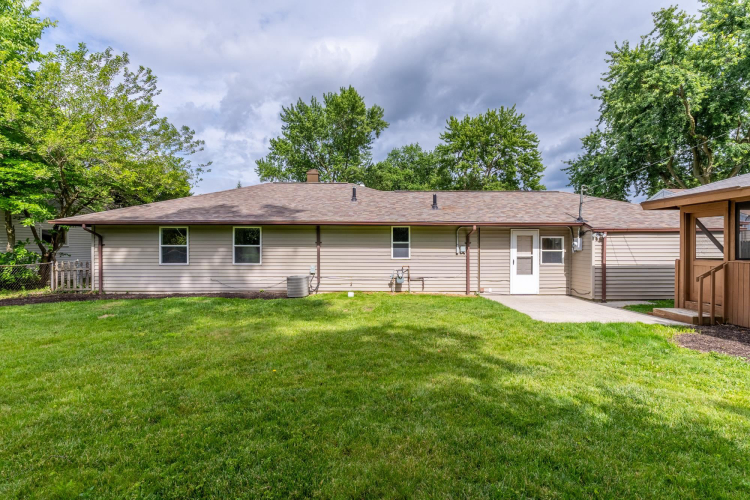 Listing Image 28