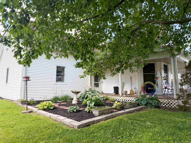 Listing Image 3