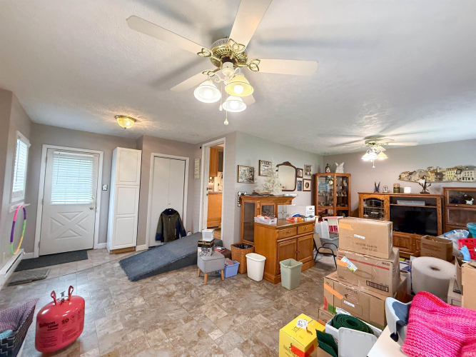 Listing Image 38