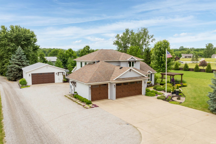 Listing Image 44
