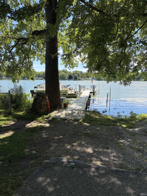 Listing Image 14
