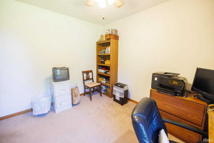 Listing Image 17