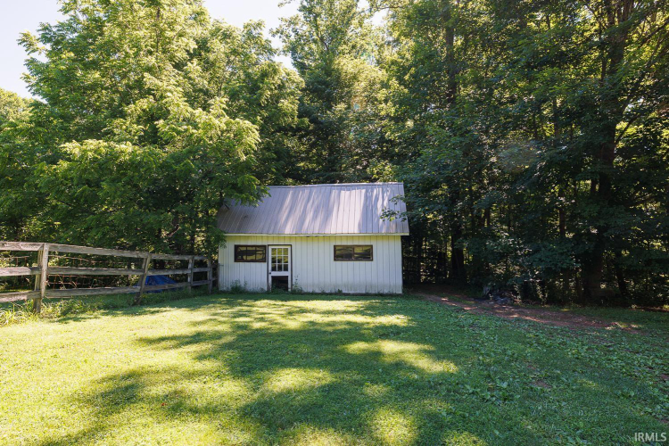 Listing Image 36