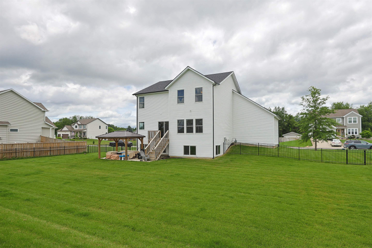 Listing Image 33