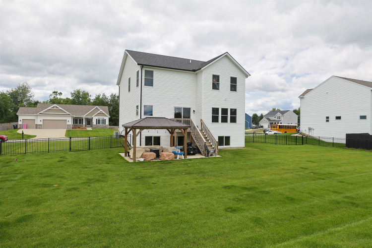 Listing Image 34