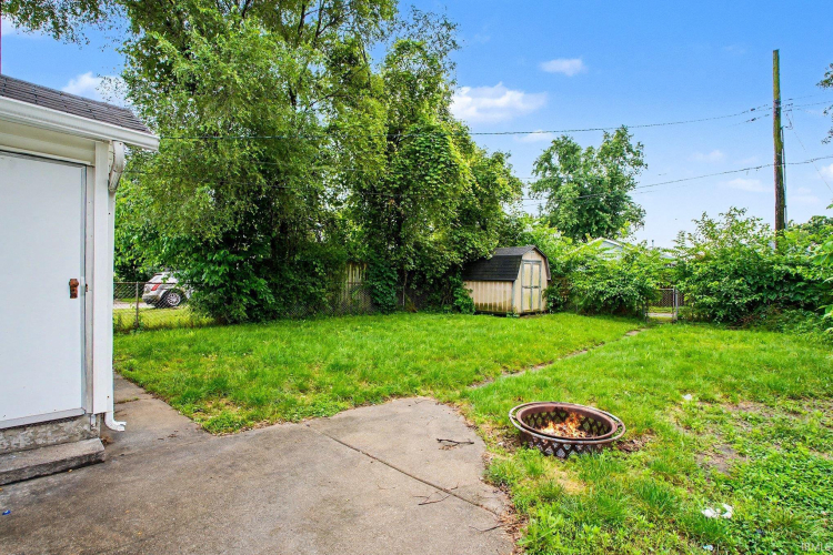 Listing Image 20