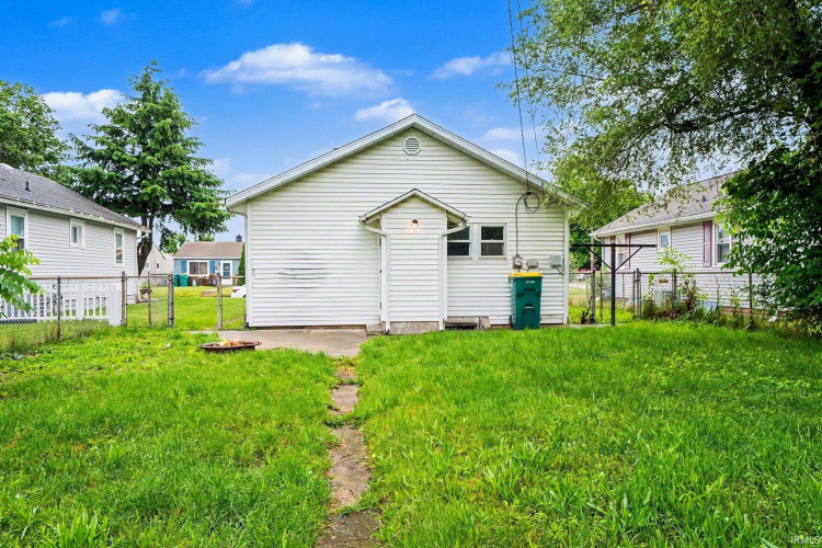 Listing Image 21