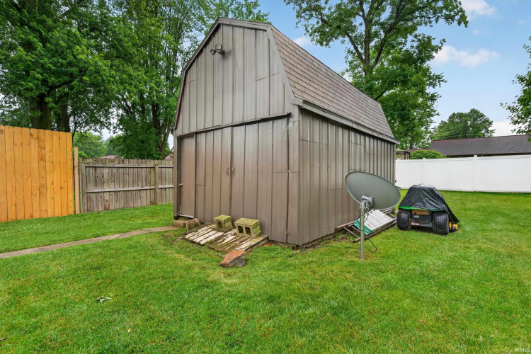 Listing Image 25
