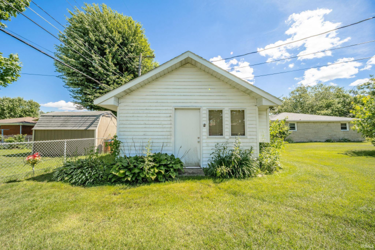 Listing Image 29