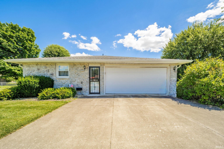 Listing Image 35