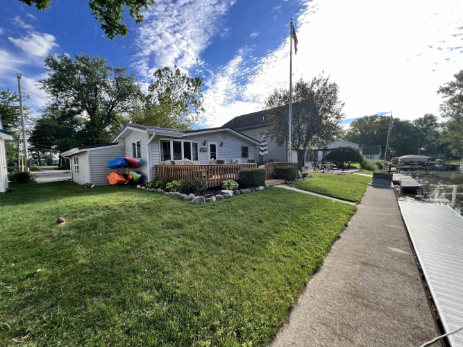 Listing Image 24