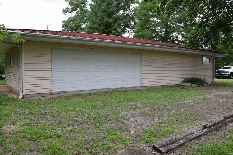 Listing Image 23