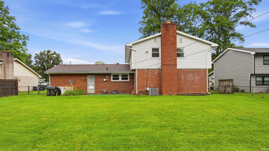 Listing Image 29