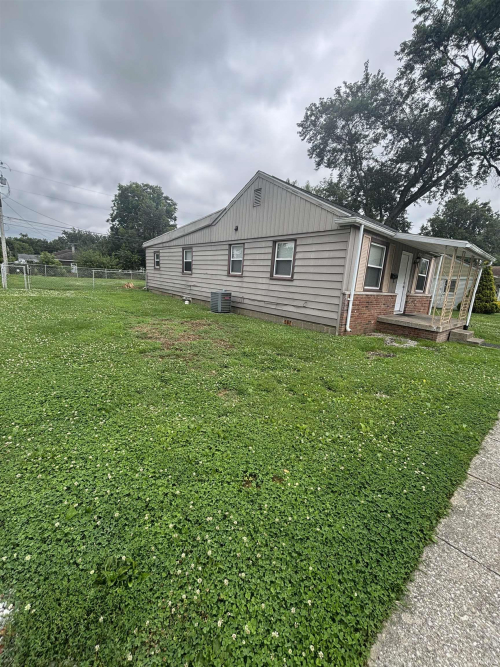 Listing Image 17