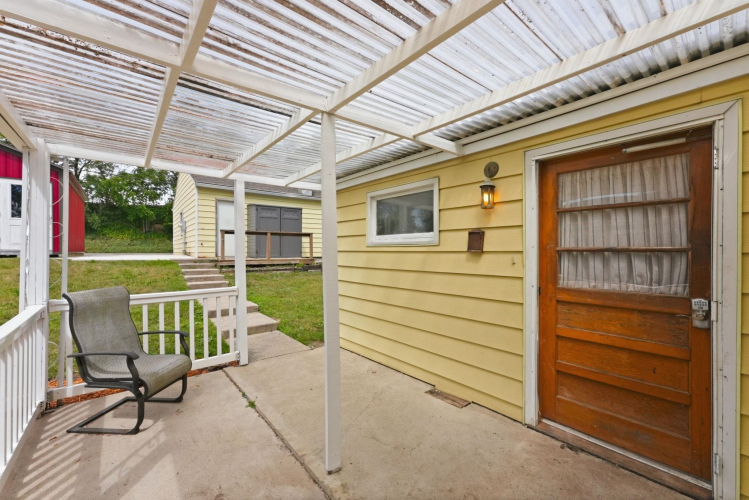 Listing Image 21