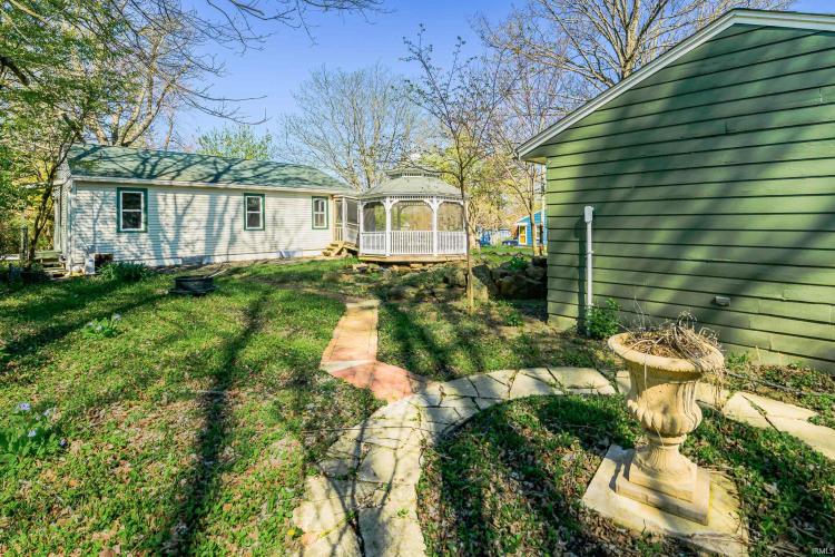 Listing Image 37