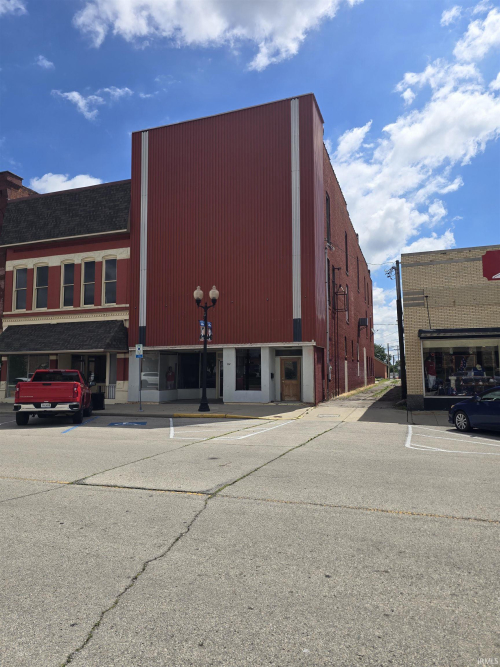 Listing Image 2
