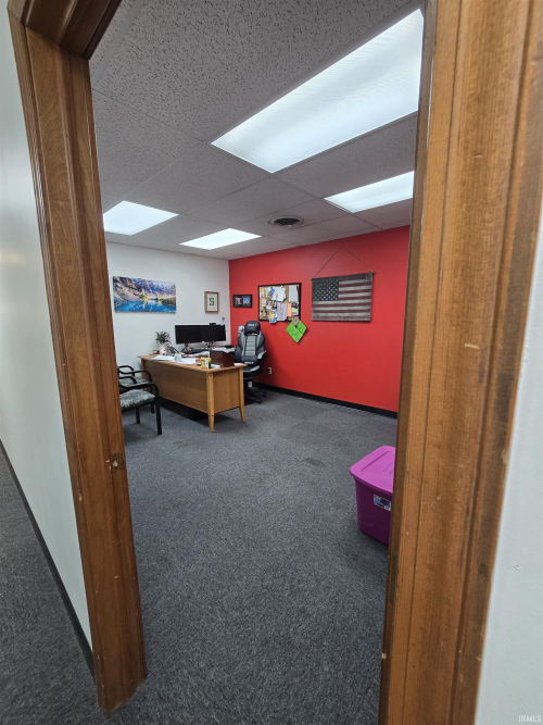 Listing Image 15