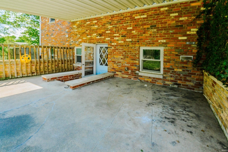 Listing Image 27