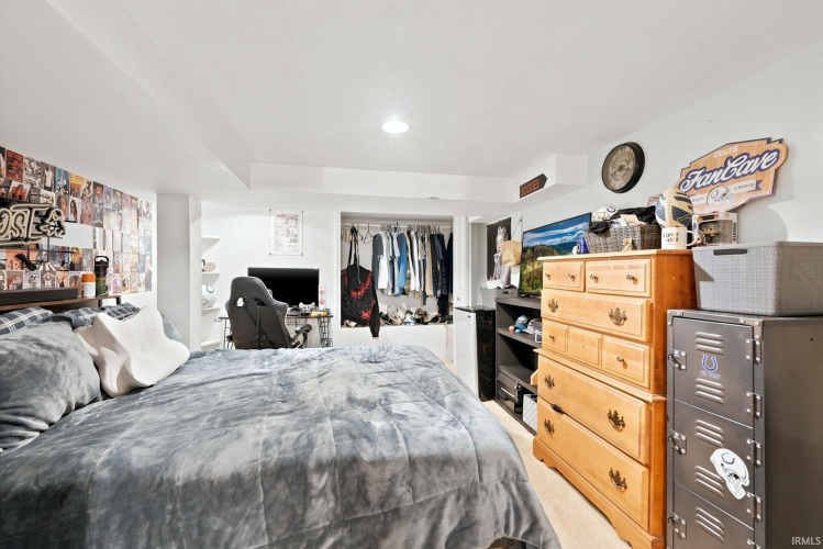 Listing Image 34