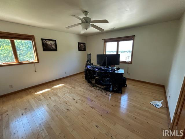 Listing Image 29