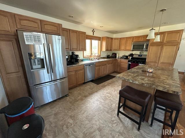 Listing Image 10