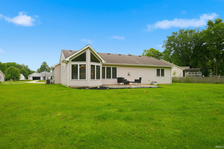 Listing Image 45