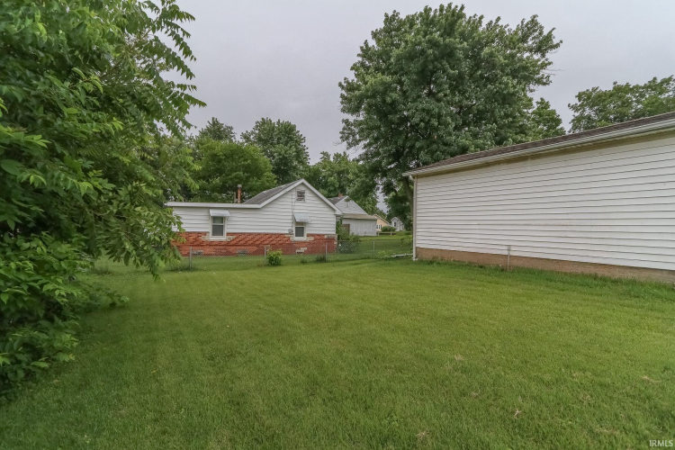 Listing Image 27