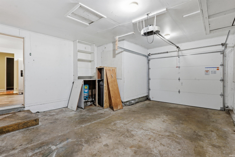 Listing Image 24