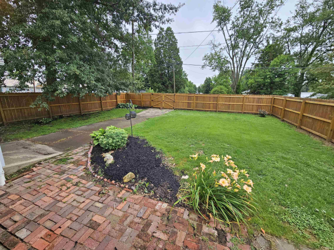 Listing Image 24