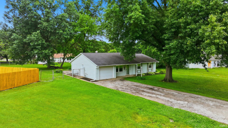 Listing Image 2