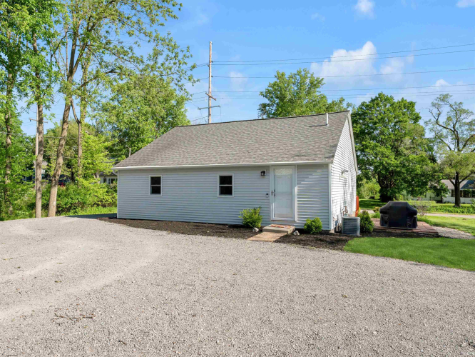 Listing Image 21