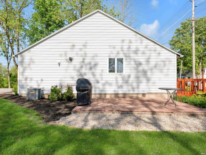 Listing Image 23