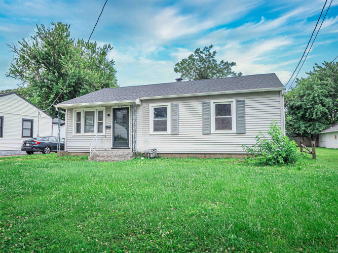 Listing Image 3